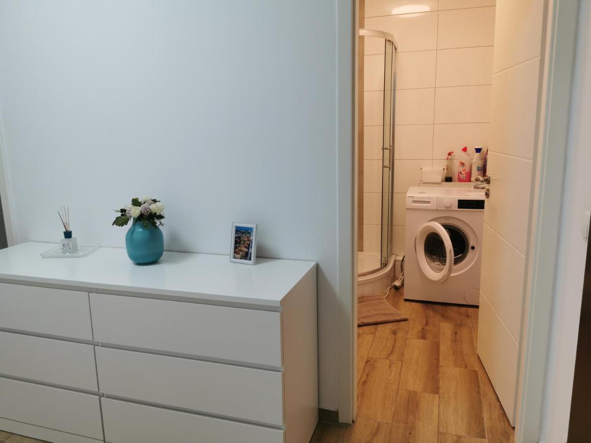 3-Zimmer, Bis 6 Personen Mit Parkplatz Apartment มึลไฮม์ อันแดร์ รัวร์ ภายนอก รูปภาพ