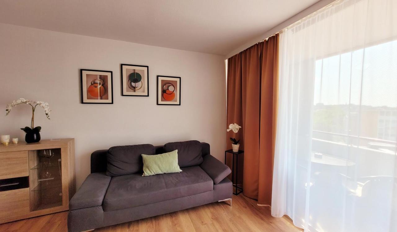 3-Zimmer, Bis 6 Personen Mit Parkplatz Apartment มึลไฮม์ อันแดร์ รัวร์ ภายนอก รูปภาพ